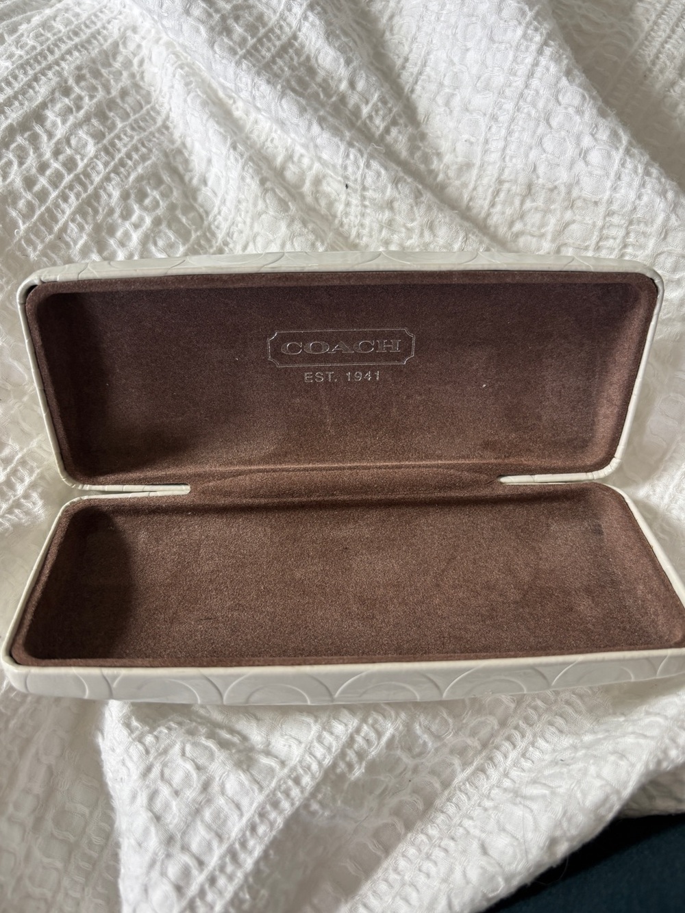 Coach Vintage y2k white clamshell eyeglasses case with coach c design